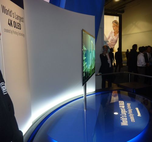 Panasonic Worlds Largest 4K OLED created by Printing Technology (side view)